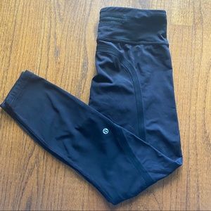 black lululemon leggings